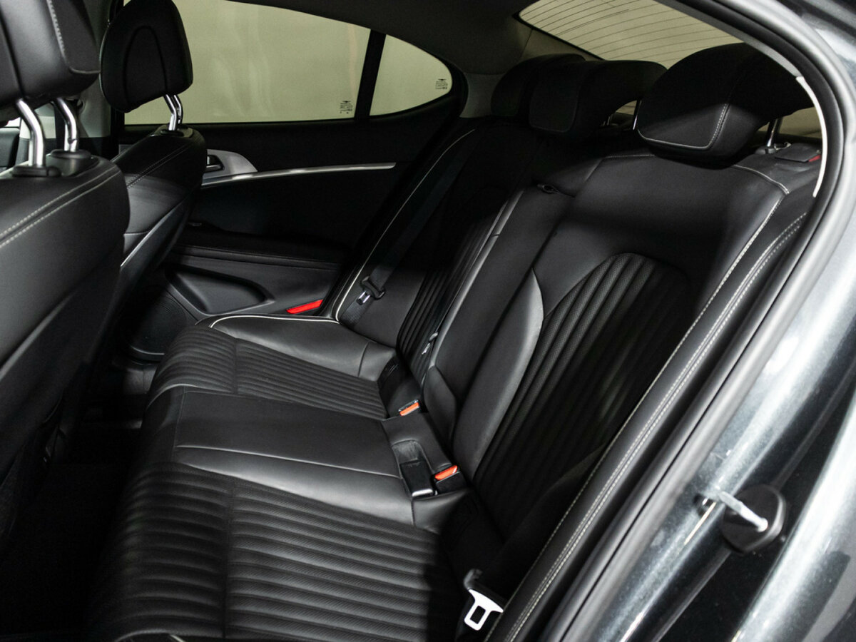 Genesis G70 с пробегом — 2019 год. Фото: #9