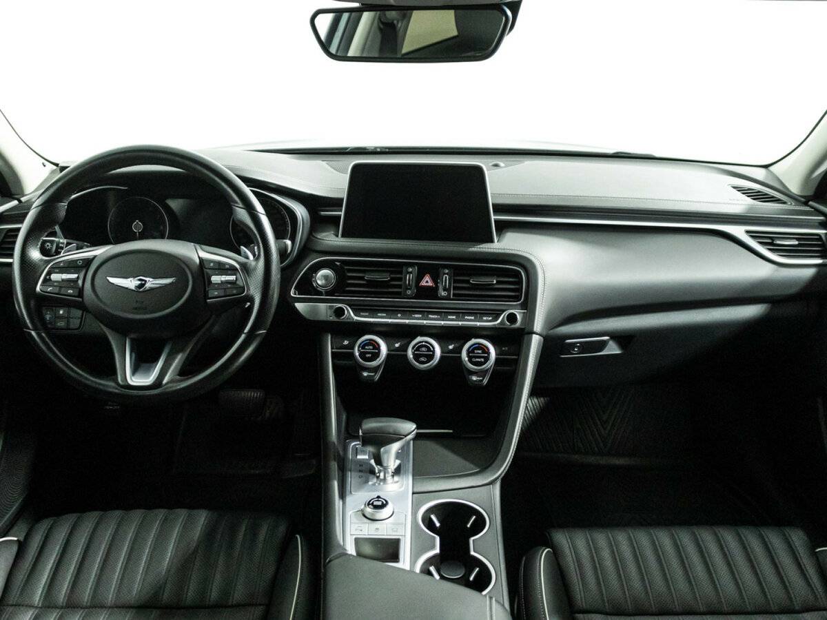 Genesis G70 с пробегом — 2019 год. Фото: #12