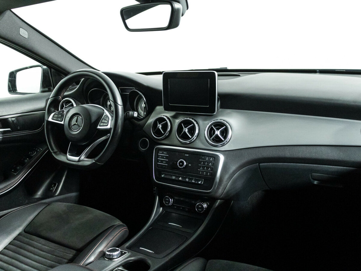 Mercedes-Benz GLA с пробегом — 2016 год. Фото: #8