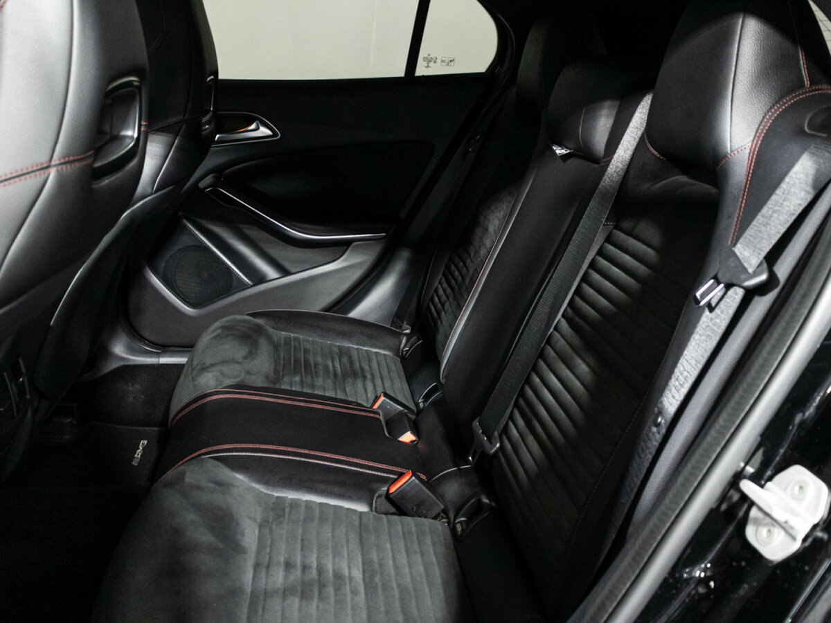 Mercedes-Benz GLA с пробегом — 2016 год. Фото: #9