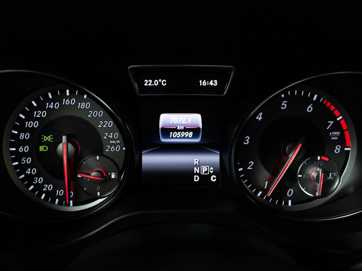 Mercedes-Benz GLA с пробегом — 2016 год. Фото: #11