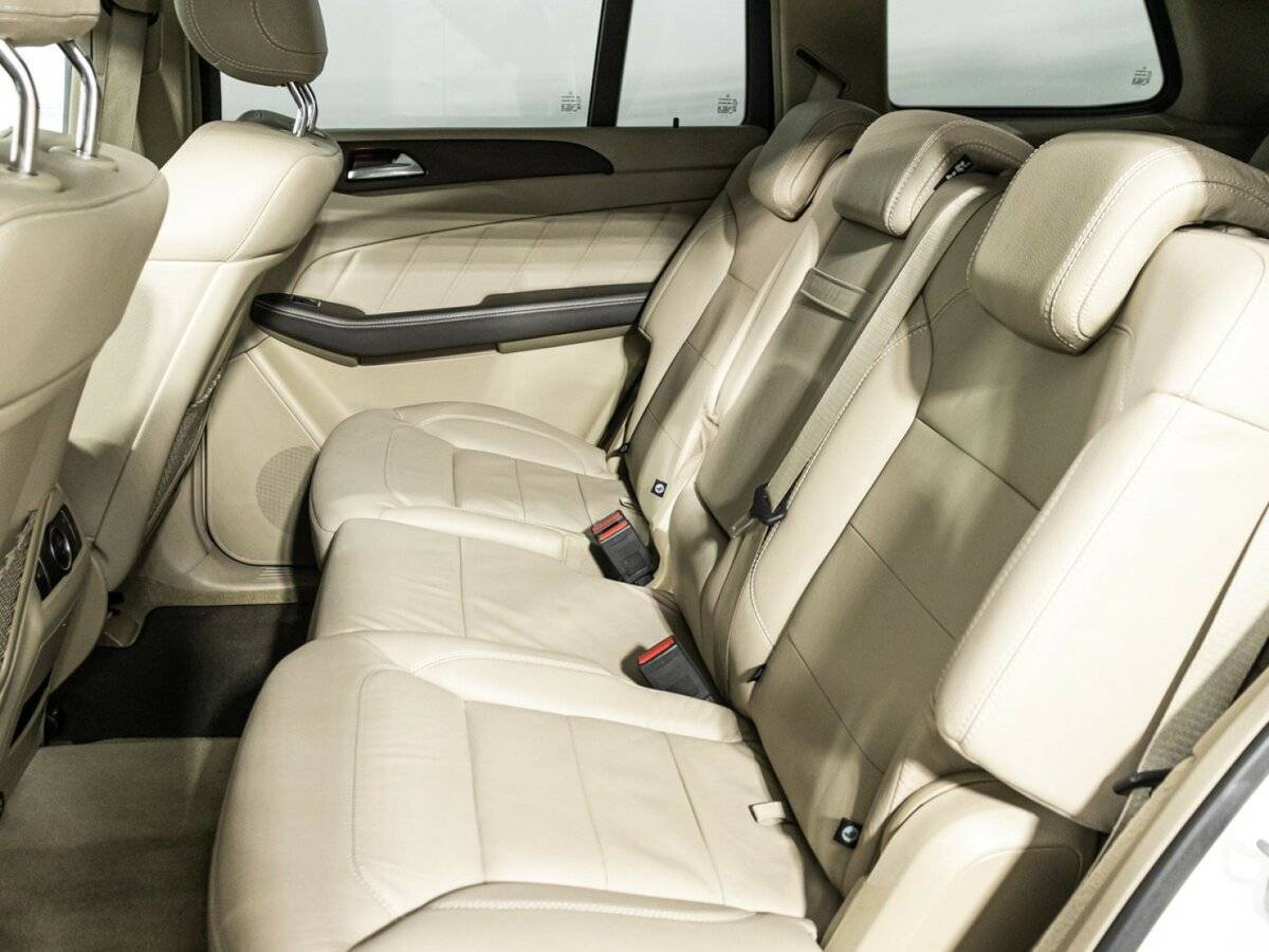 Mercedes-Benz GL-Класс с пробегом — 2015 год. Фото: #7