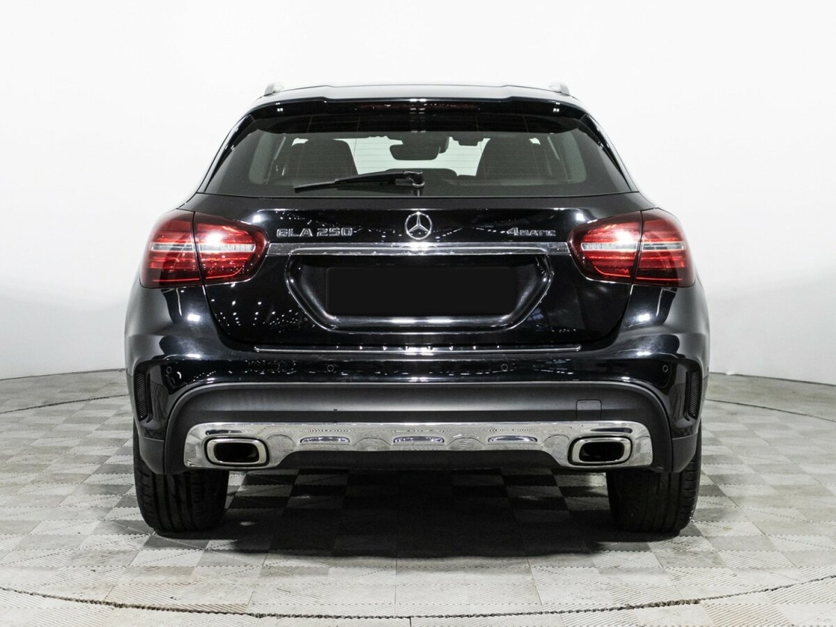 Mercedes-Benz GLA с пробегом — 2017 год. Фото: #5