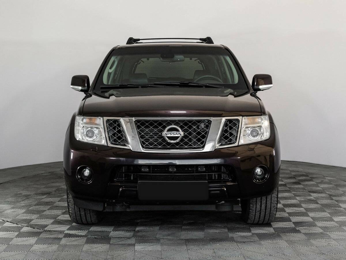 Nissan Pathfinder с пробегом — 2010 год. Фото: #1