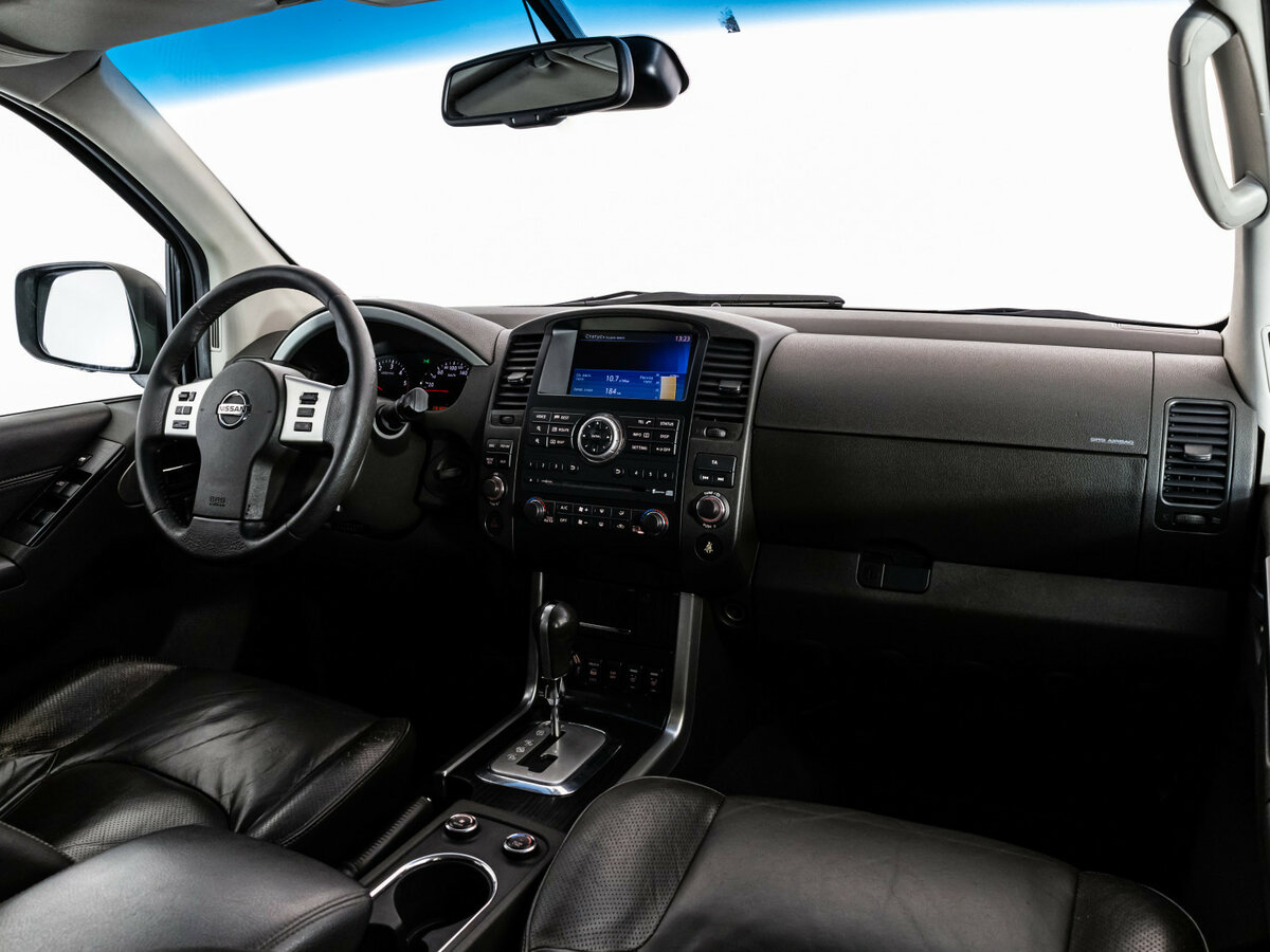 Nissan Pathfinder с пробегом — 2010 год. Фото: #6