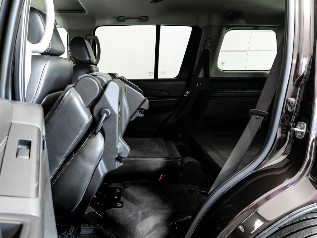 Nissan Pathfinder с пробегом — 2010 год. Фото: #20