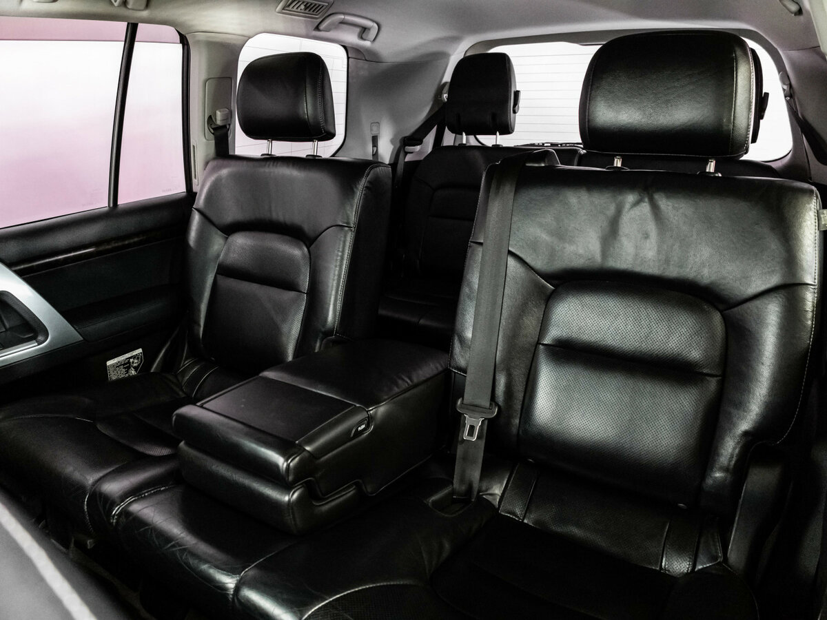 Toyota Land Cruiser с пробегом — 2012 год. Фото: #21