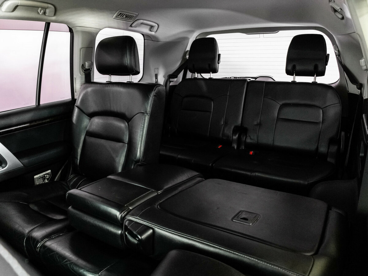 Toyota Land Cruiser с пробегом — 2012 год. Фото: #22