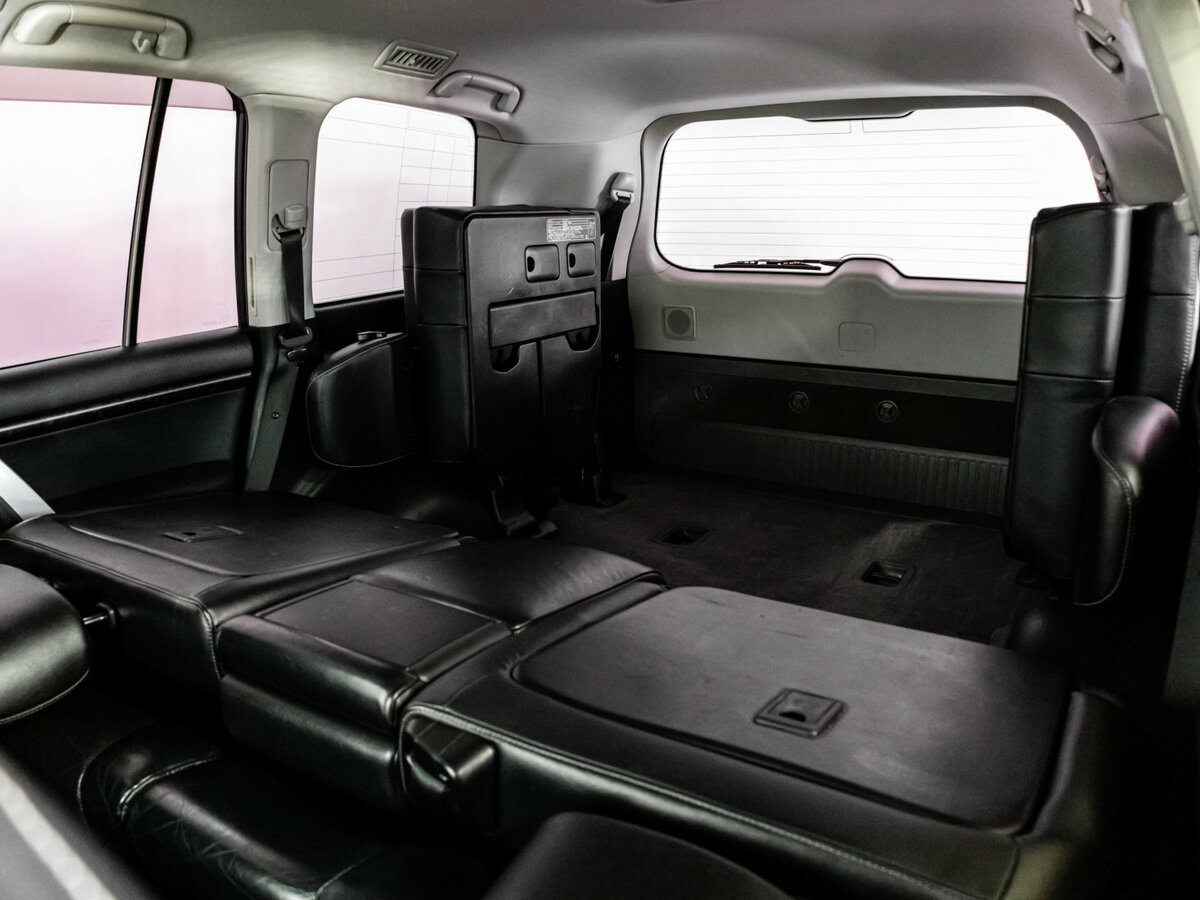 Toyota Land Cruiser с пробегом — 2012 год. Фото: #24