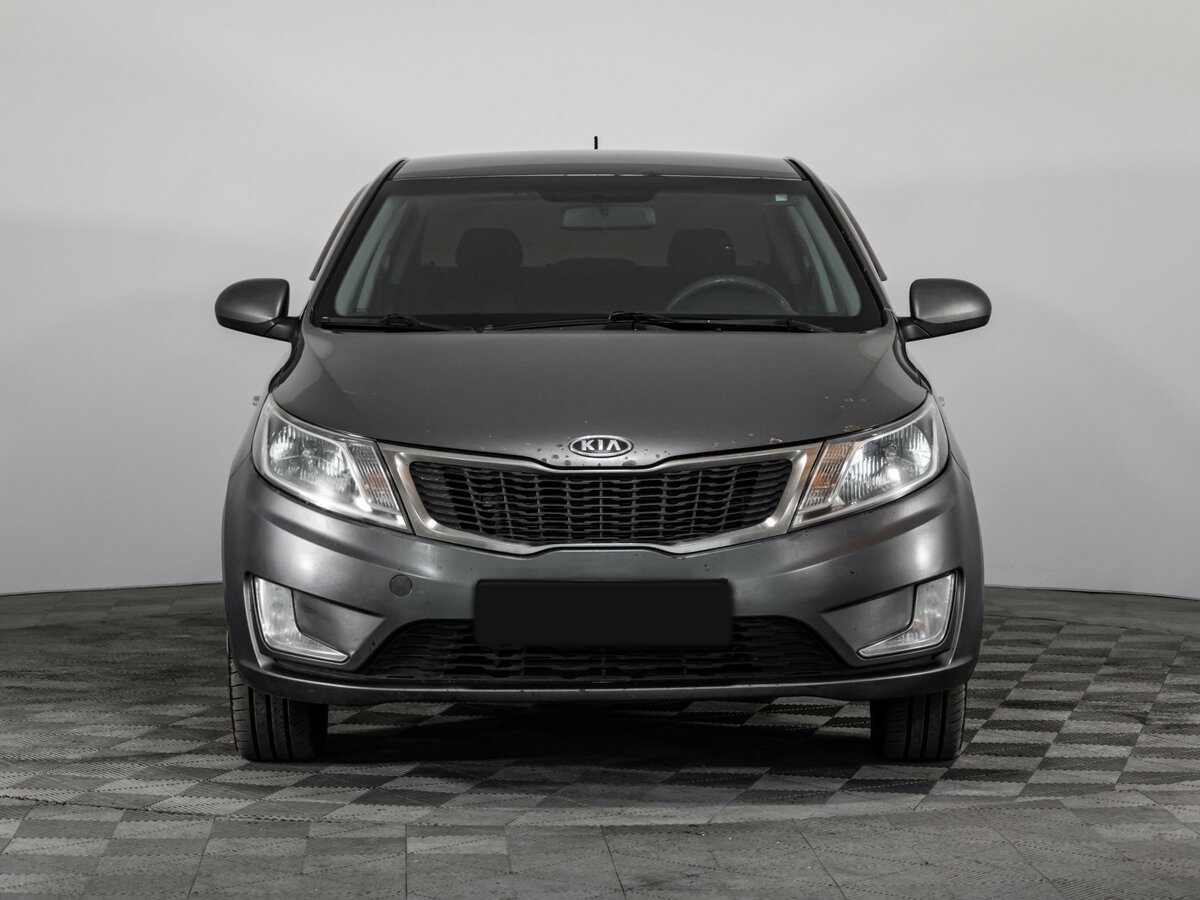 Kia Rio с пробегом — 2011 год. Фото: #1