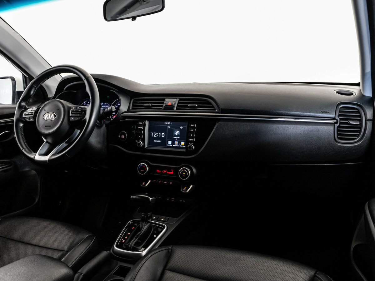 Kia Rio с пробегом — 2020 год. Фото: #6