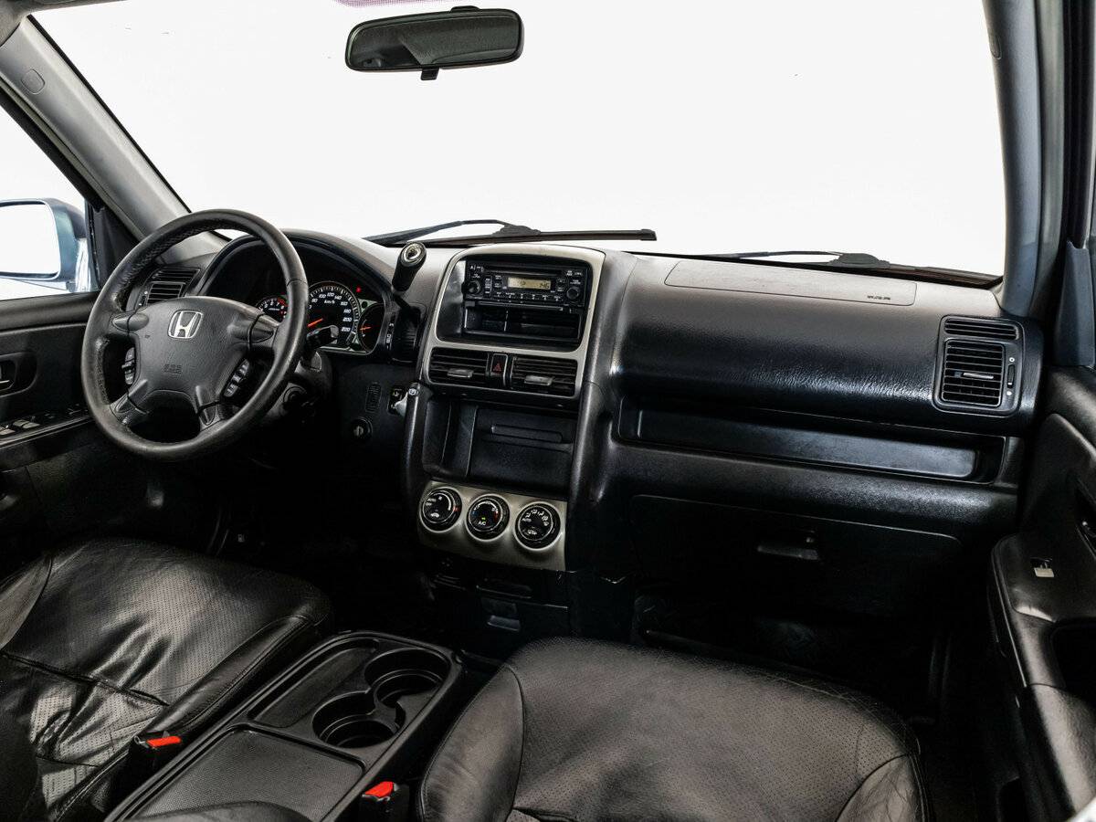 Honda CR-V с пробегом — 2006 год. Фото: #6