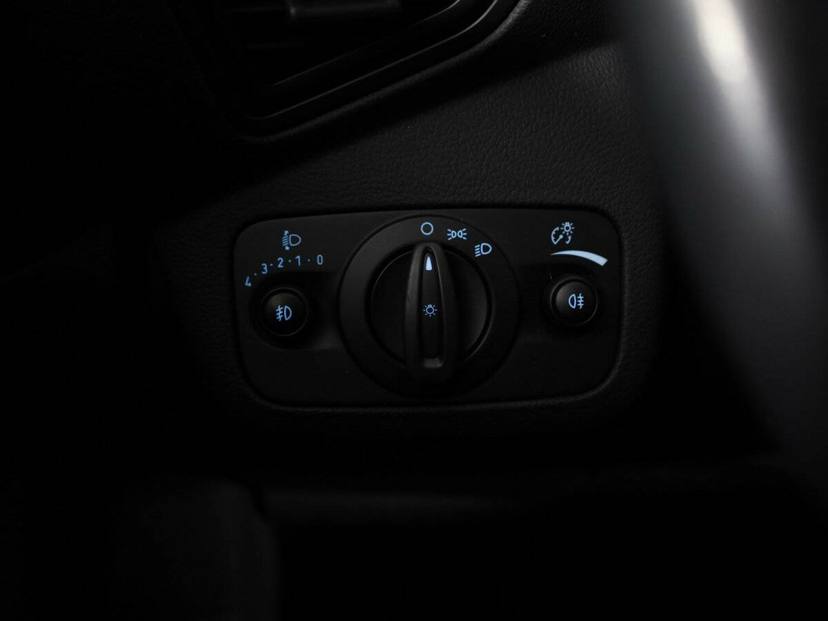 Ford Kuga с пробегом — 2018 год. Фото: #23