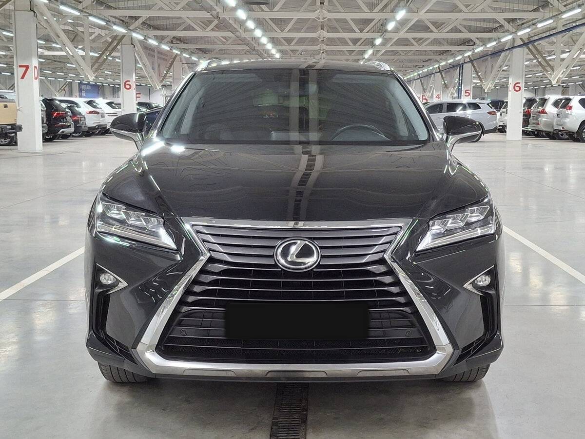Lexus RX с пробегом — 2018 год. Фото: #1