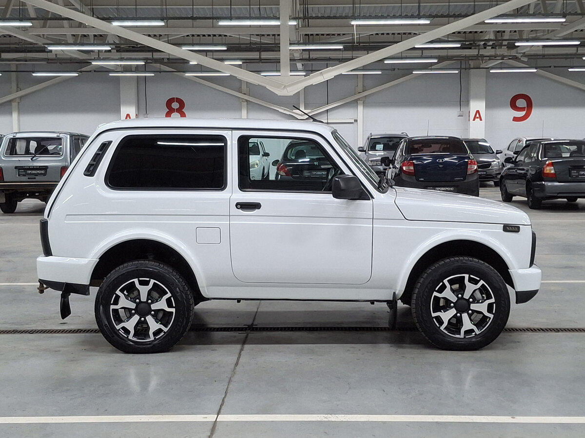 Lada (ВАЗ) Niva Legend с пробегом — 2024 год. Фото: #3