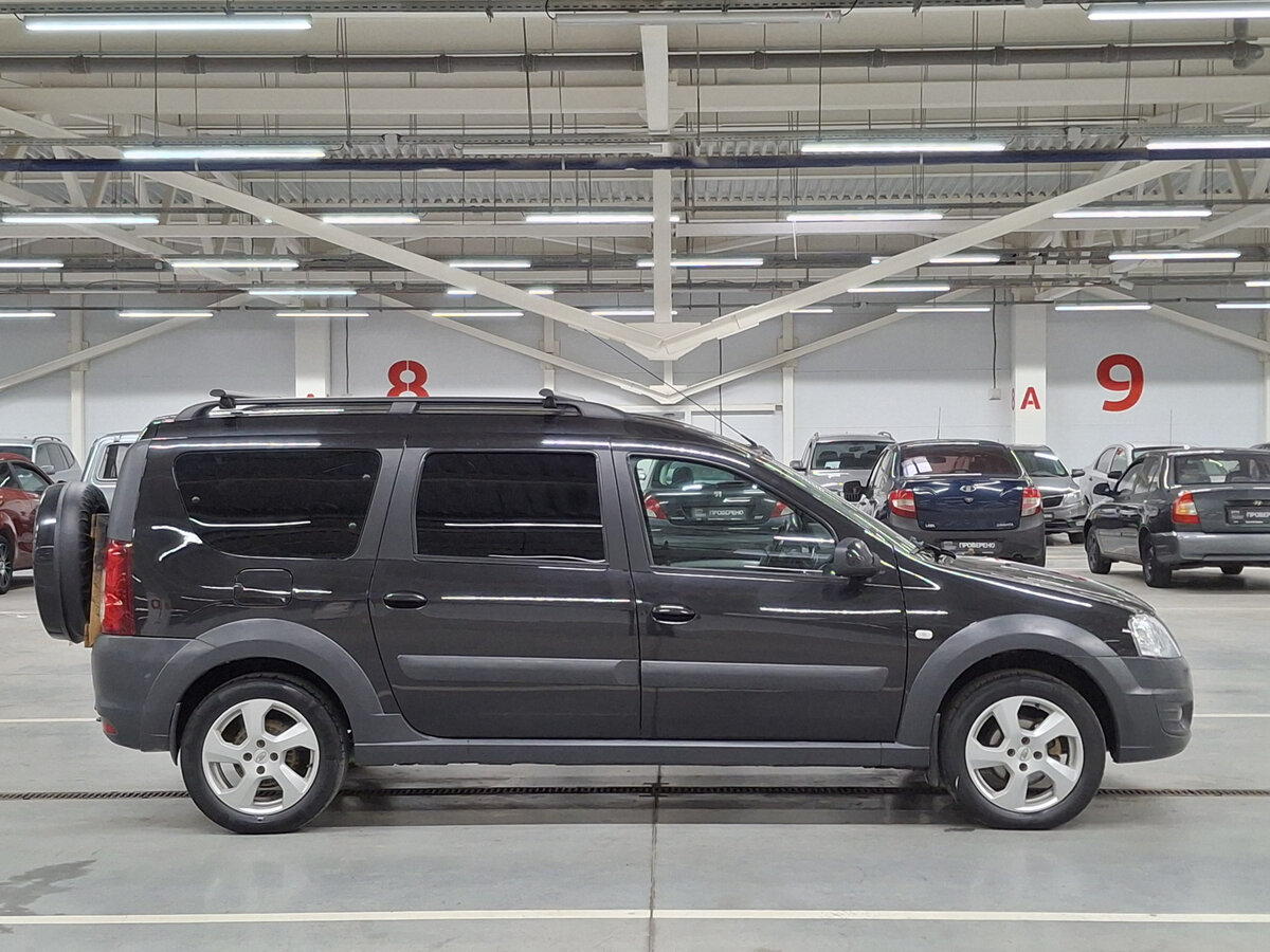 Lada (ВАЗ) Largus с пробегом — 2020 год. Фото: #3