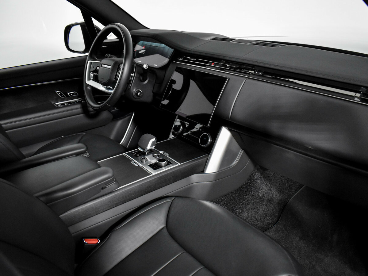 Land Rover Range Rover с пробегом — 2022 год. Фото: #10