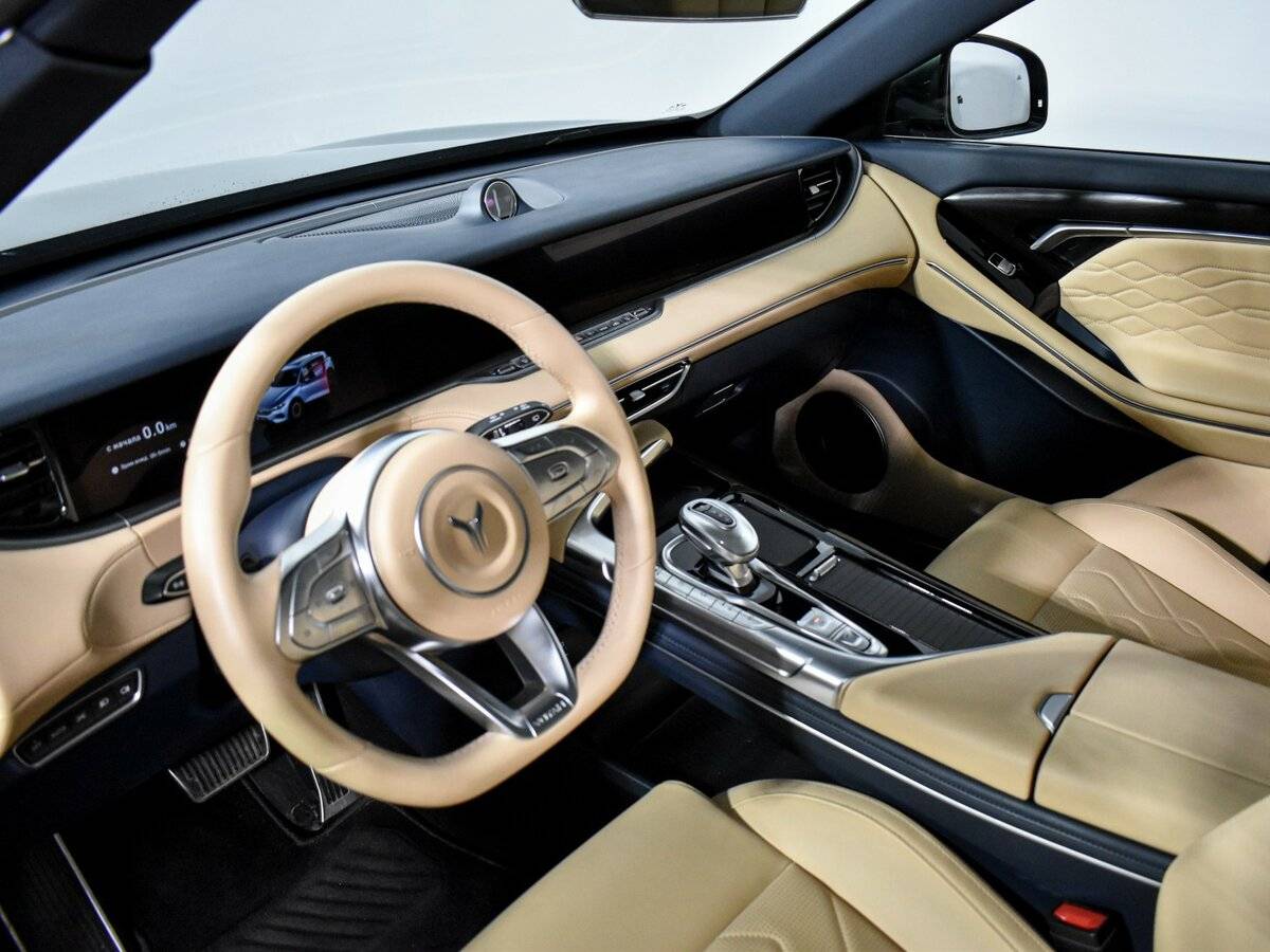 Voyah Free с пробегом — 2023 год. Фото: #6