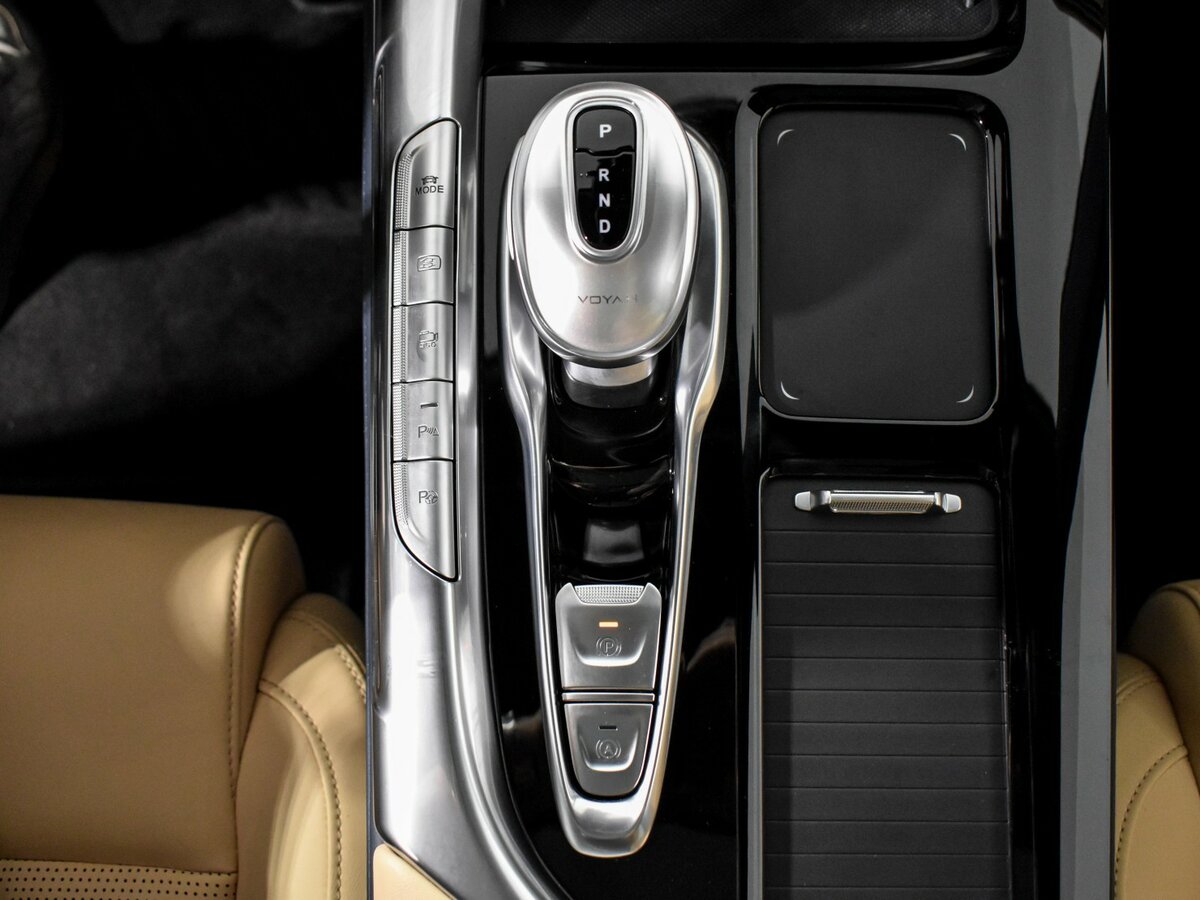 Voyah Free с пробегом — 2023 год. Фото: #7