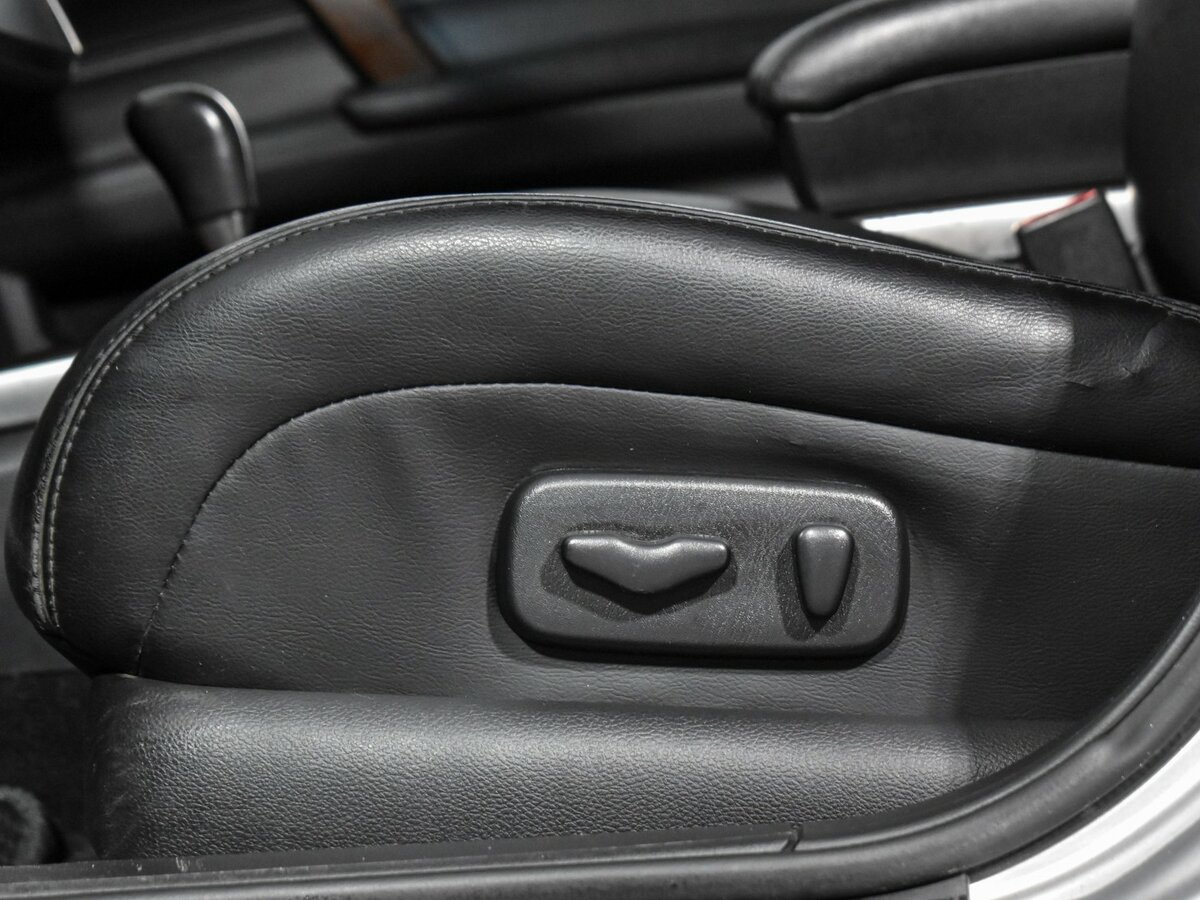 Nissan Teana с пробегом — 2006 год. Фото: #7