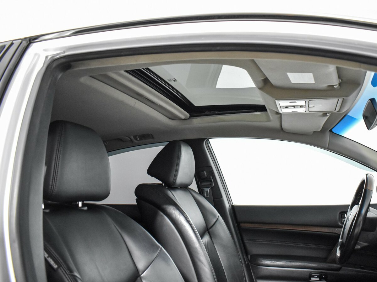 Nissan Teana с пробегом — 2006 год. Фото: #17