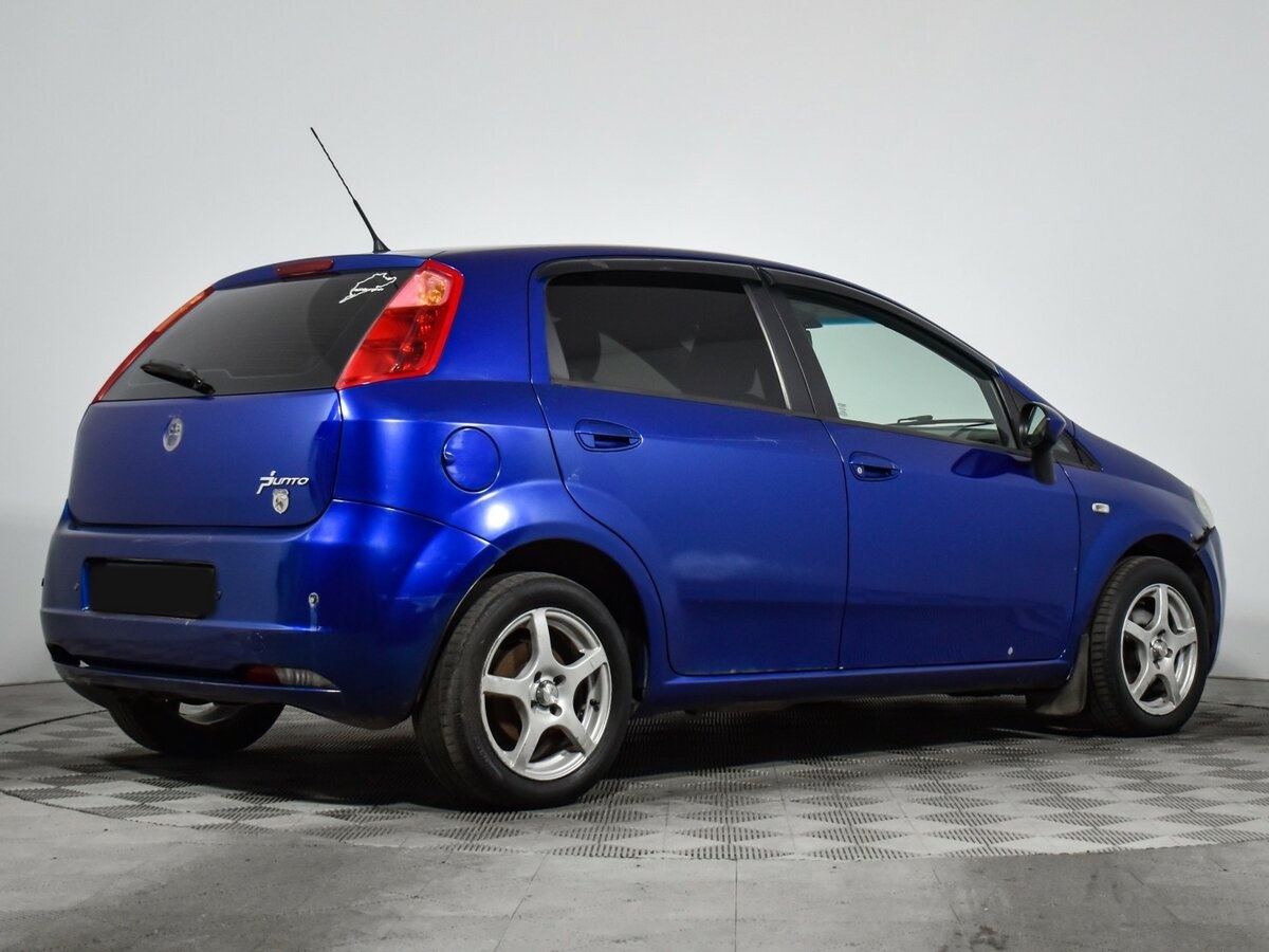 Fiat Punto с пробегом — 2008 год. Фото: #4