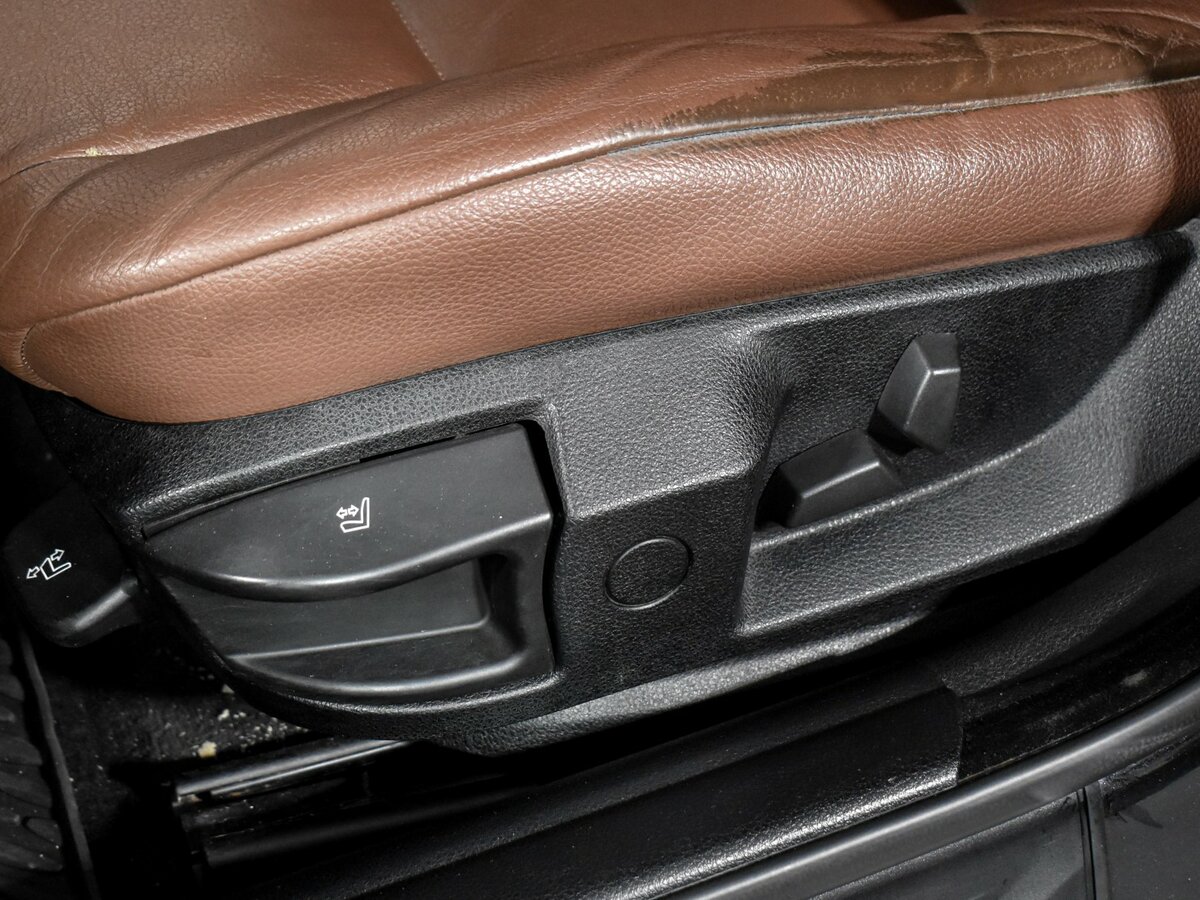 BMW 5 серии с пробегом — 2011 год. Фото: #7