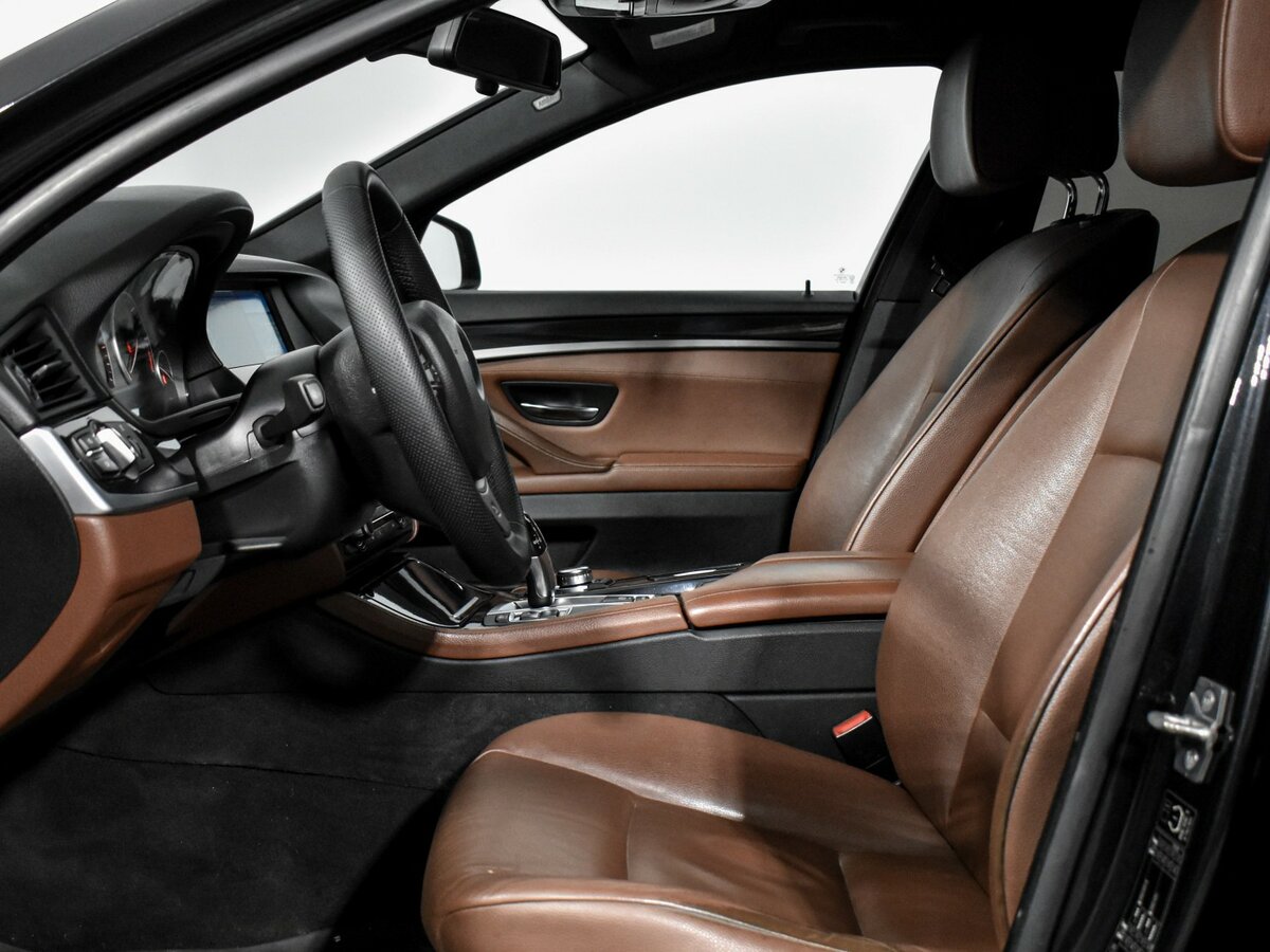 BMW 5 серии с пробегом — 2011 год. Фото: #9