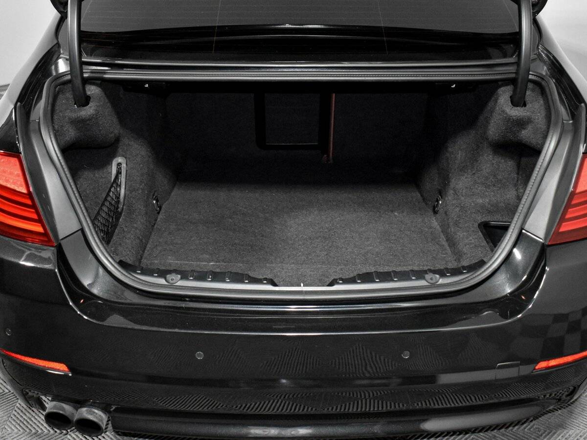 BMW 5 серии с пробегом — 2011 год. Фото: #19