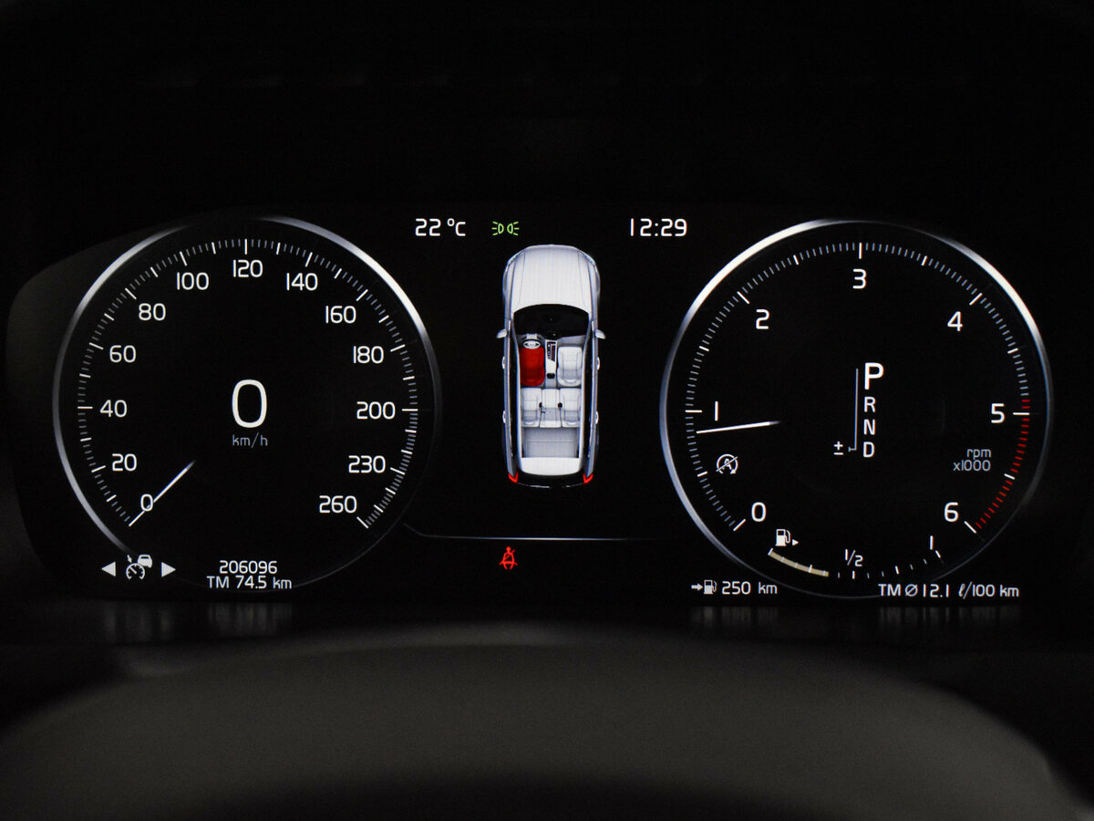 Volvo XC90 с пробегом — 2019 год. Фото: #16