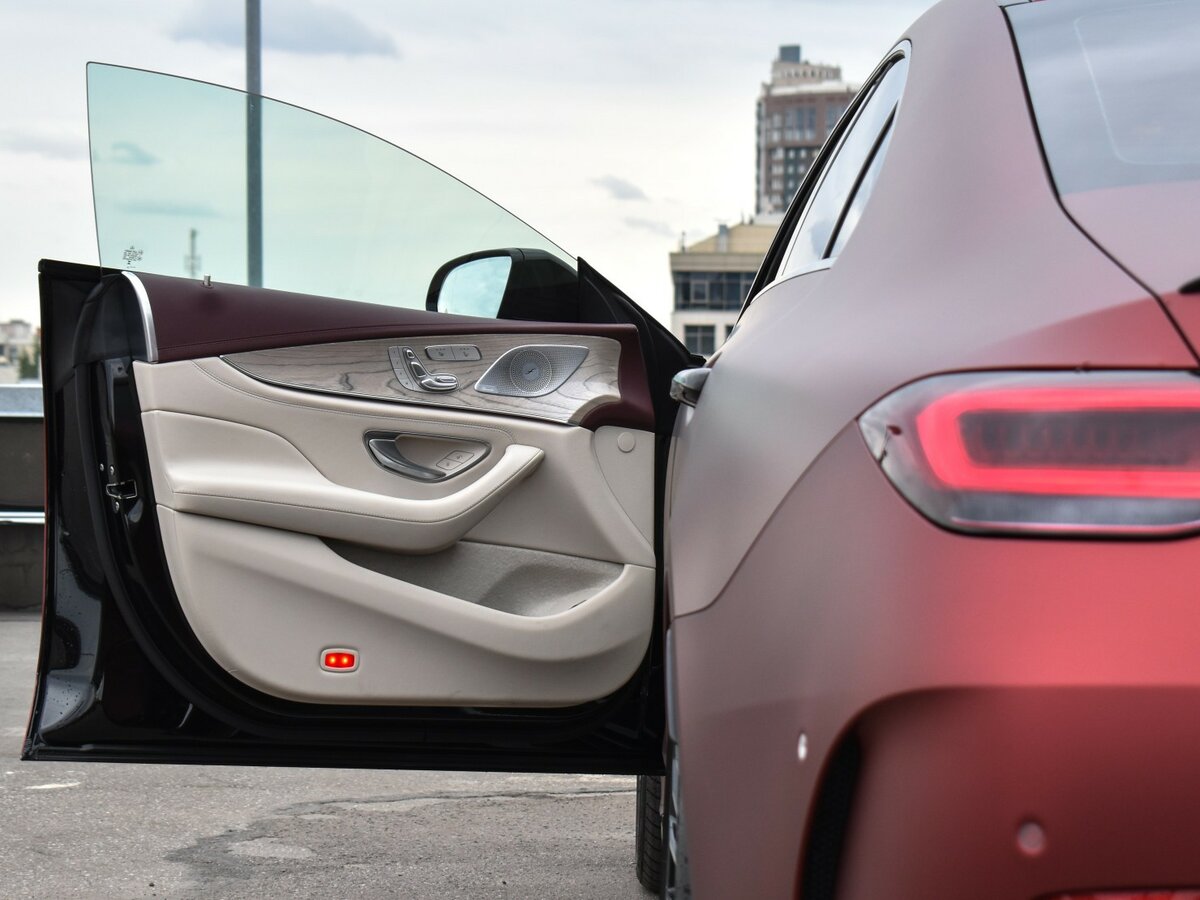 Mercedes-Benz CLS с пробегом — 2023 год. Фото: #10