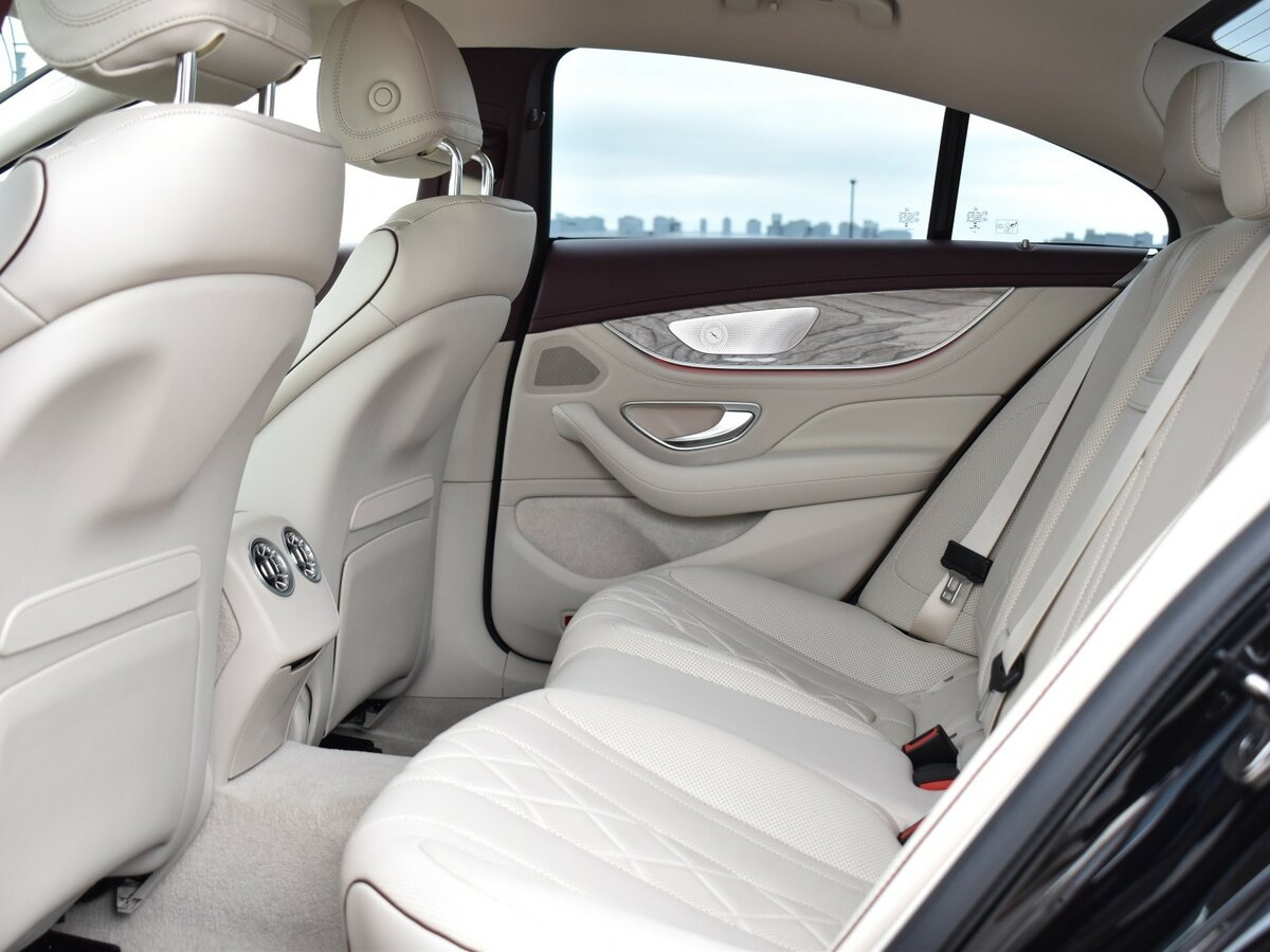 Mercedes-Benz CLS с пробегом — 2023 год. Фото: #11