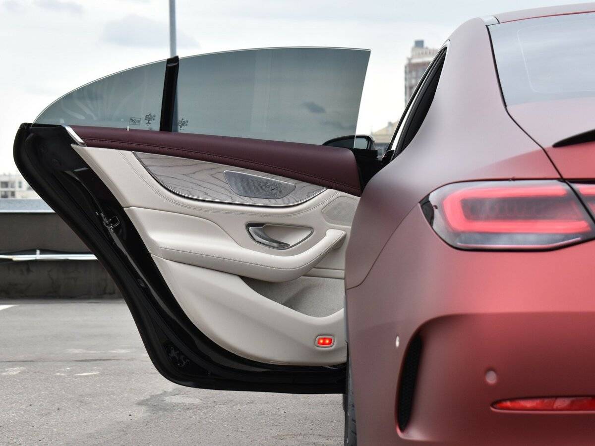 Mercedes-Benz CLS с пробегом — 2023 год. Фото: #12