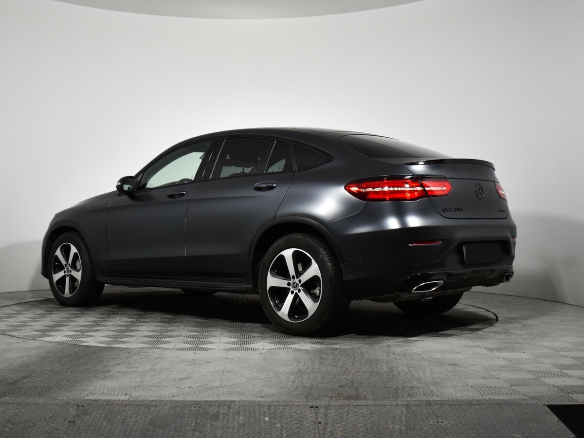 Mercedes-Benz GLC Coupe с пробегом — 2017 год. Фото: #6