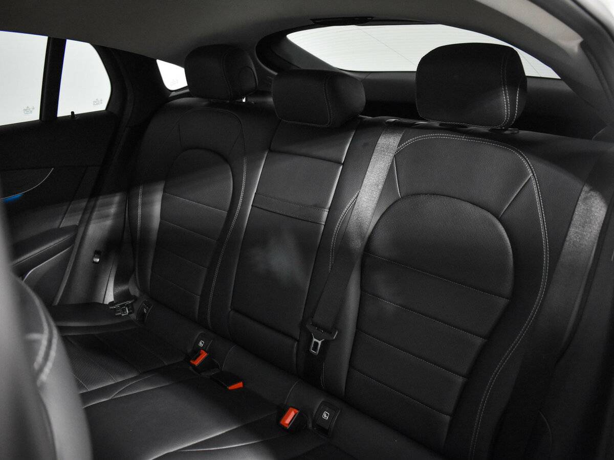 Mercedes-Benz GLC Coupe с пробегом — 2017 год. Фото: #13