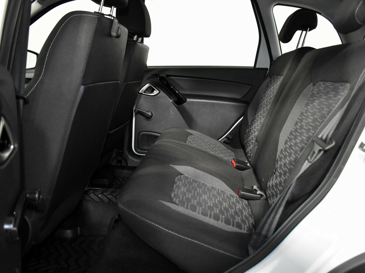 Lada (ВАЗ) Granta с пробегом — 2019 год. Фото: #10