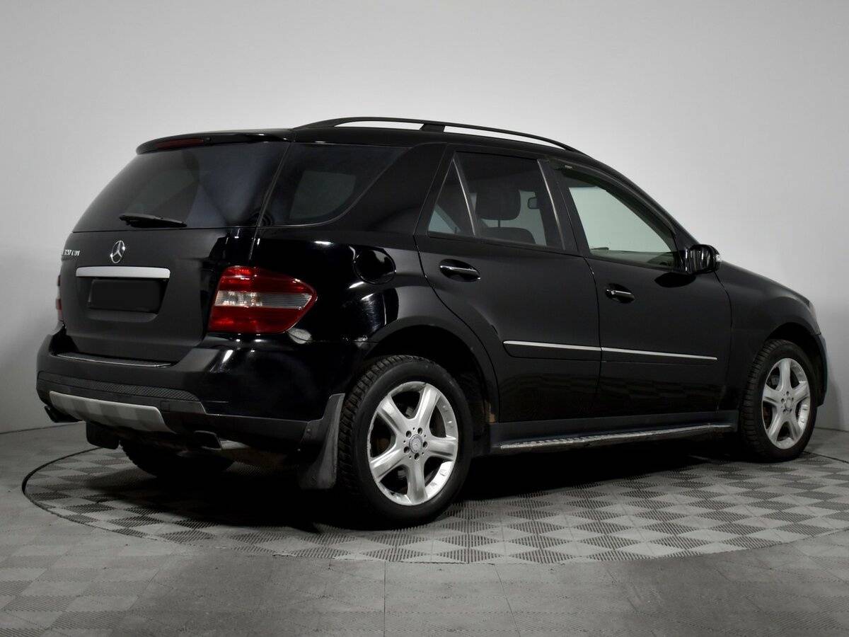 Mercedes-Benz M-Класс с пробегом — 2007 год. Фото: #3
