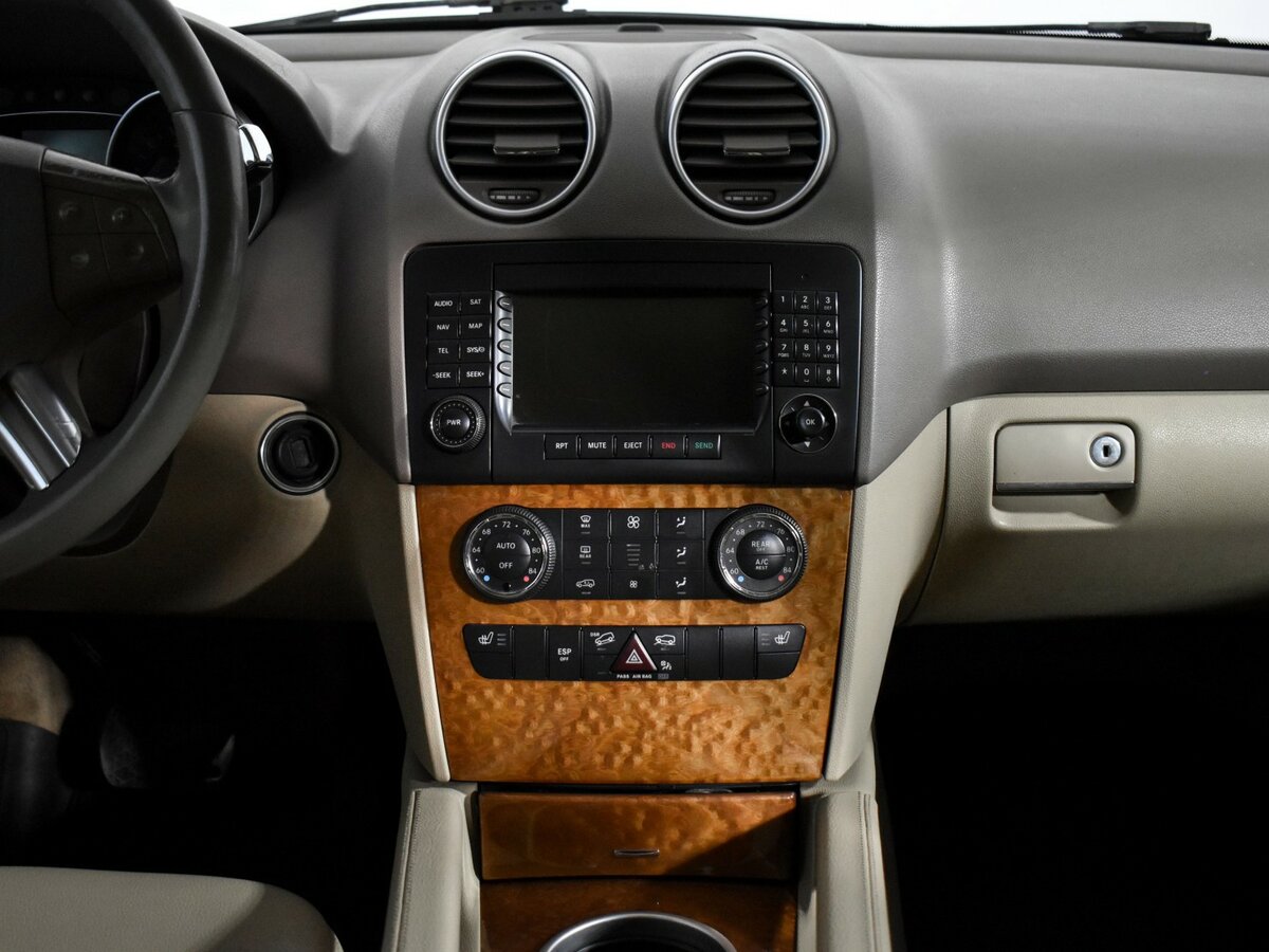 Mercedes-Benz M-Класс с пробегом — 2007 год. Фото: #10