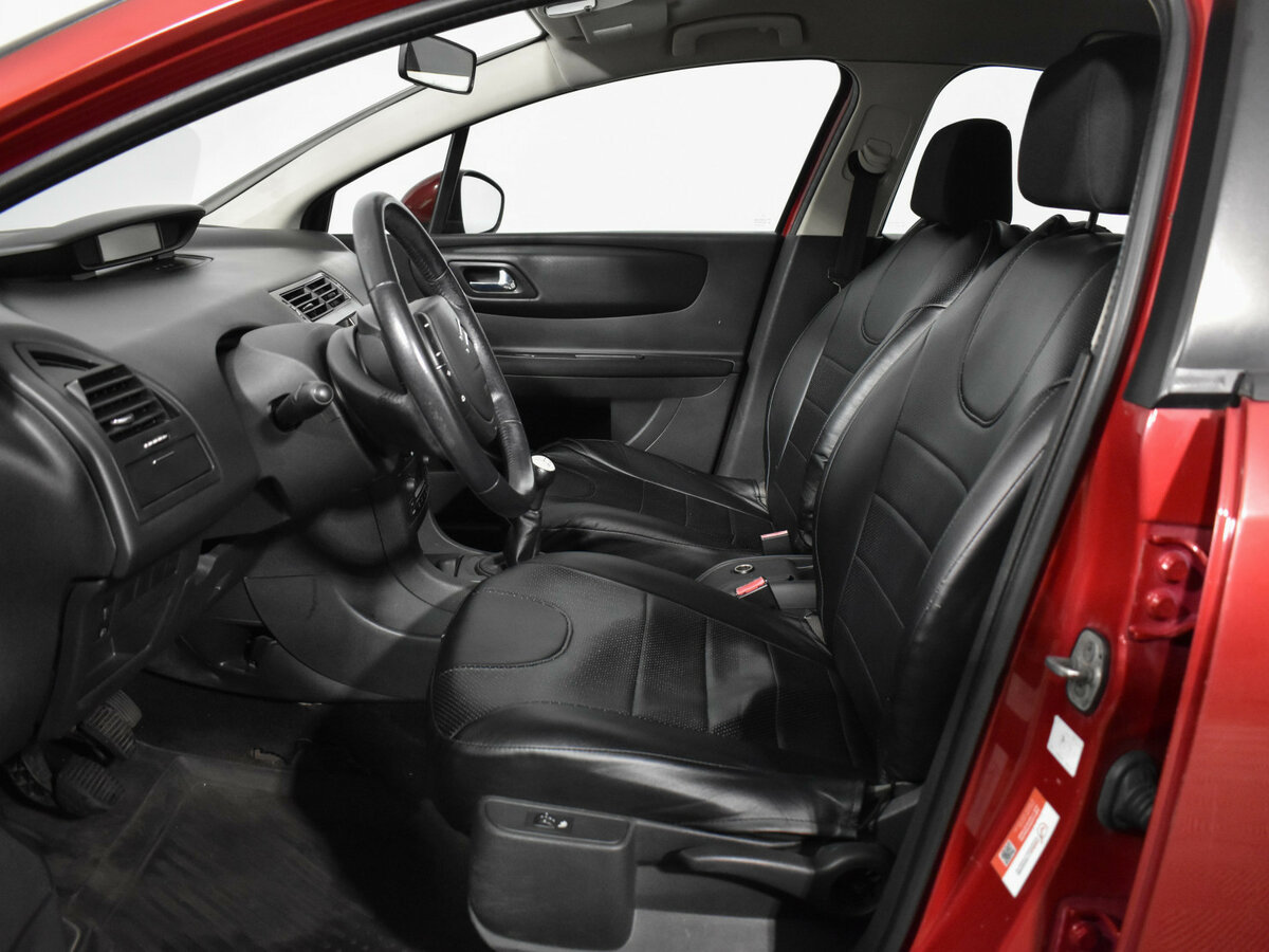 Citroen C4 с пробегом — 2010 год. Фото: #7