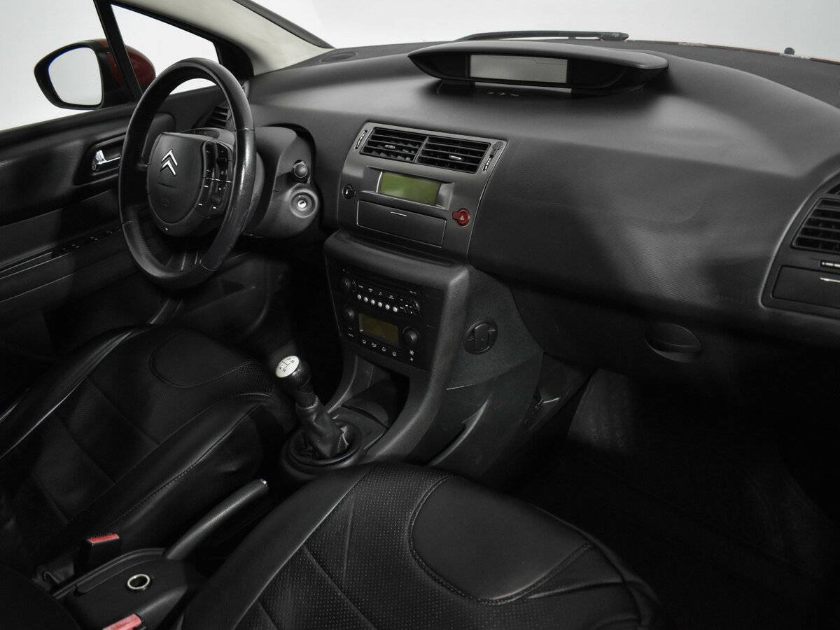 Citroen C4 с пробегом — 2010 год. Фото: #10