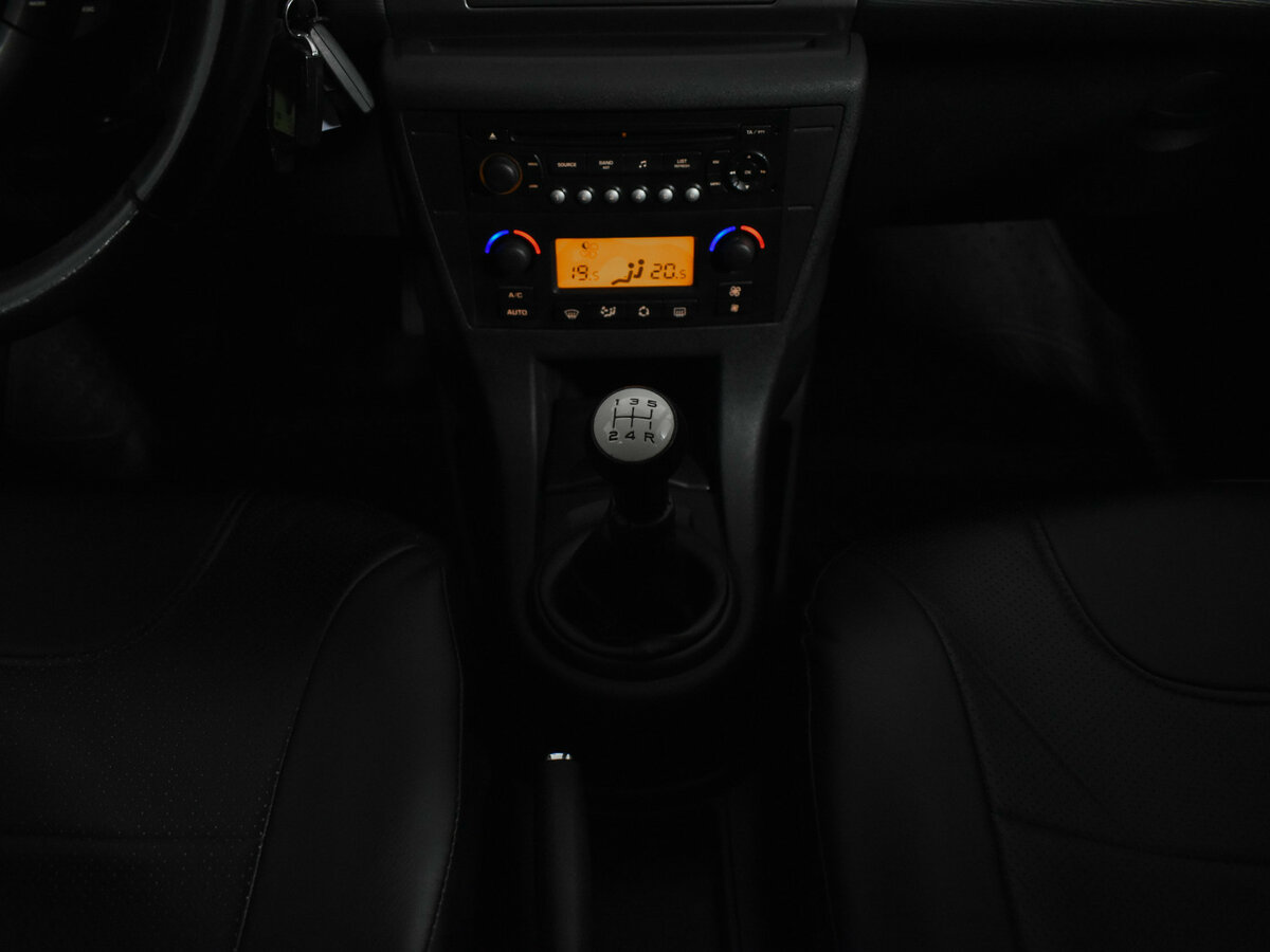 Citroen C4 с пробегом — 2010 год. Фото: #13