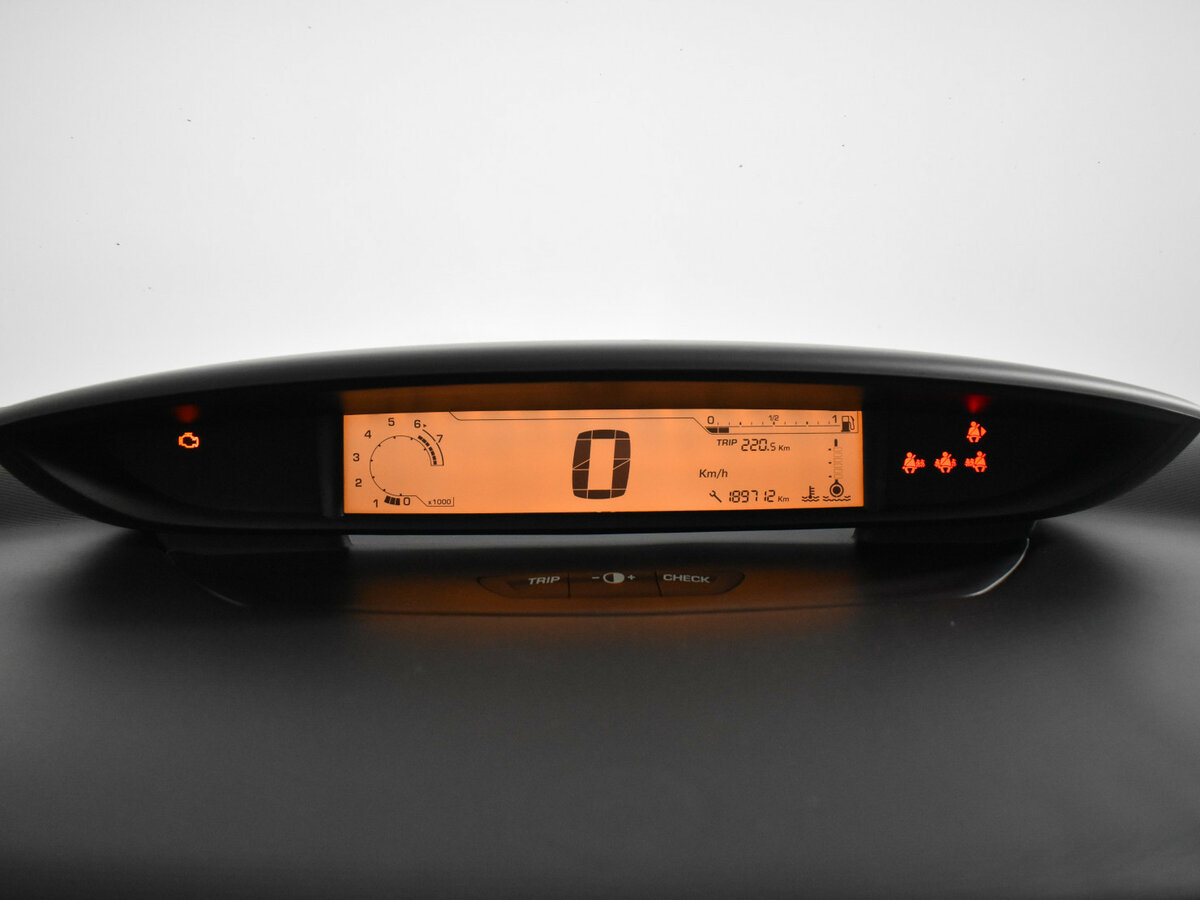 Citroen C4 с пробегом — 2010 год. Фото: #14