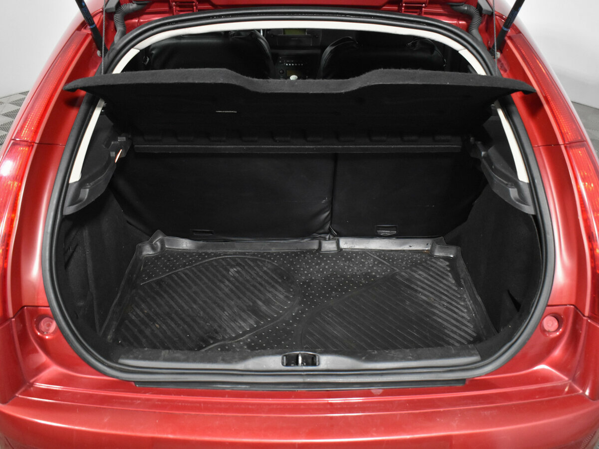 Citroen C4 с пробегом — 2010 год. Фото: #15