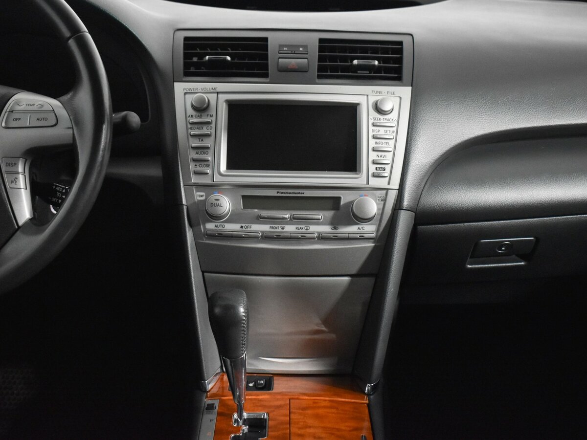 Toyota Camry с пробегом — 2010 год. Фото: #14