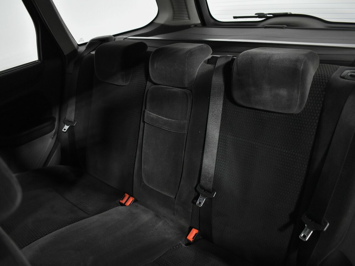 Ford Focus с пробегом — 2007 год. Фото: #6