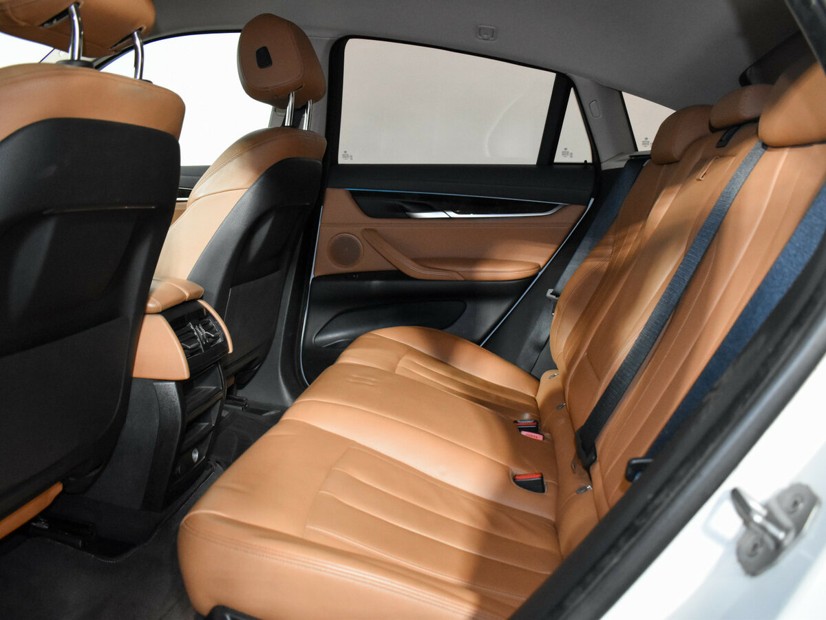 BMW X6 с пробегом — 2016 год. Фото: #10