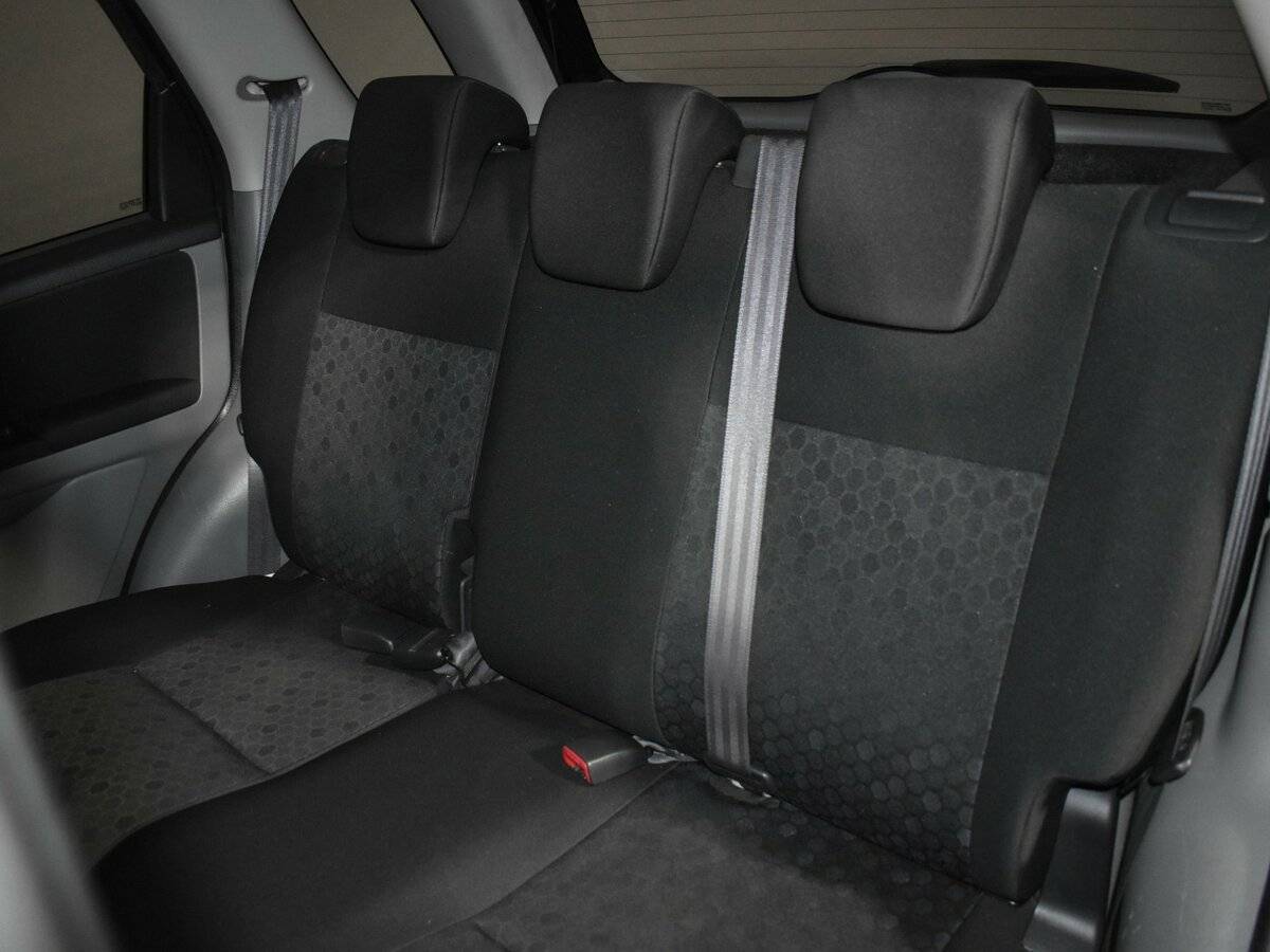 Suzuki SX4 с пробегом — 2011 год. Фото: #9