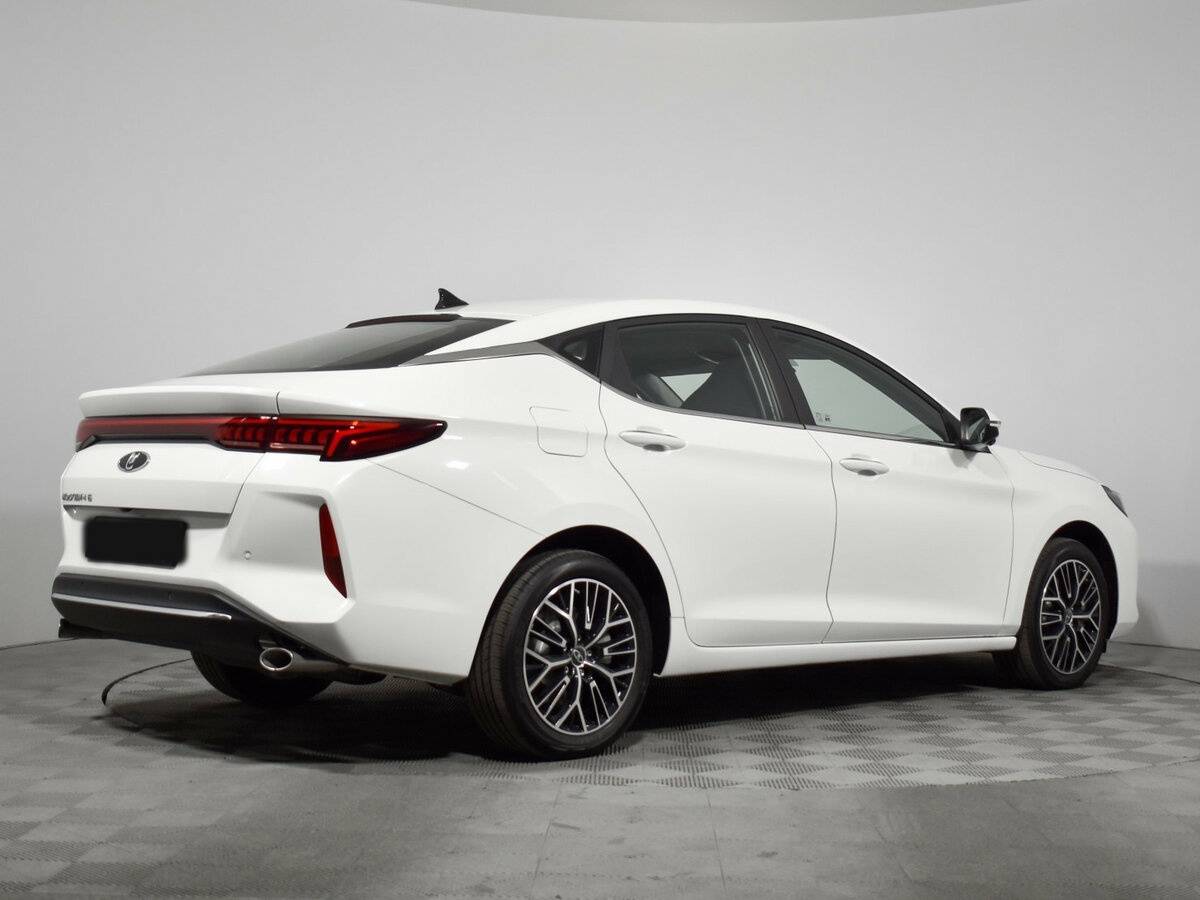 Москвич 6 с пробегом — 2025 год. Фото: #3