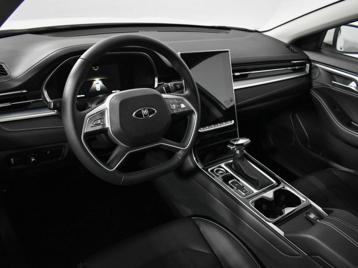 Москвич 6 с пробегом — 2025 год. Фото: #6