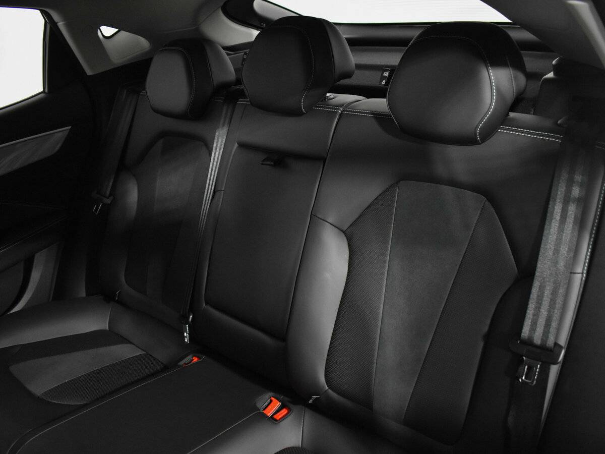 Москвич 6 с пробегом — 2025 год. Фото: #8